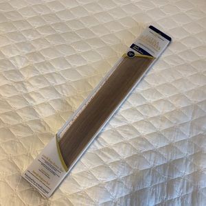 NWT in Box Ultra Seamless Clip in Hair Extensions